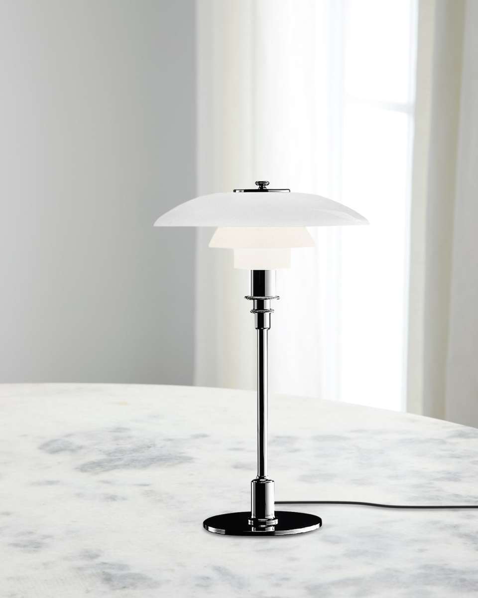 PH 3/2 High-Lustre Table Lamp